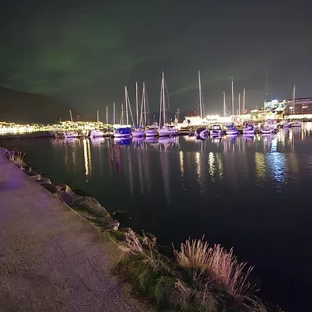 Arctic Home- With Spectacular View * Tromsø