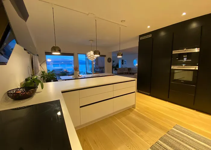 Casa vacanze Arctic Home- With Spectacular View Tromsø