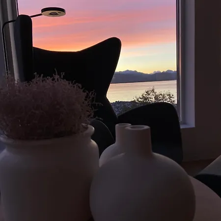Artic Home- With Spectacular View